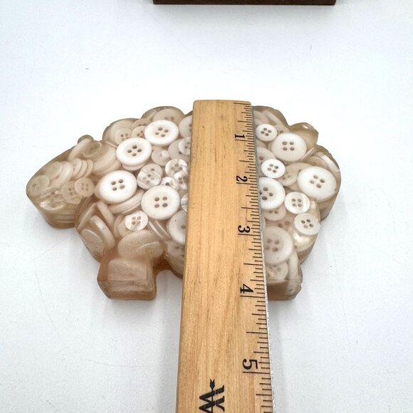 Sheep shaped lamb lucite resin with vintage buttons sewing room decor lover - Picture 12 of 12